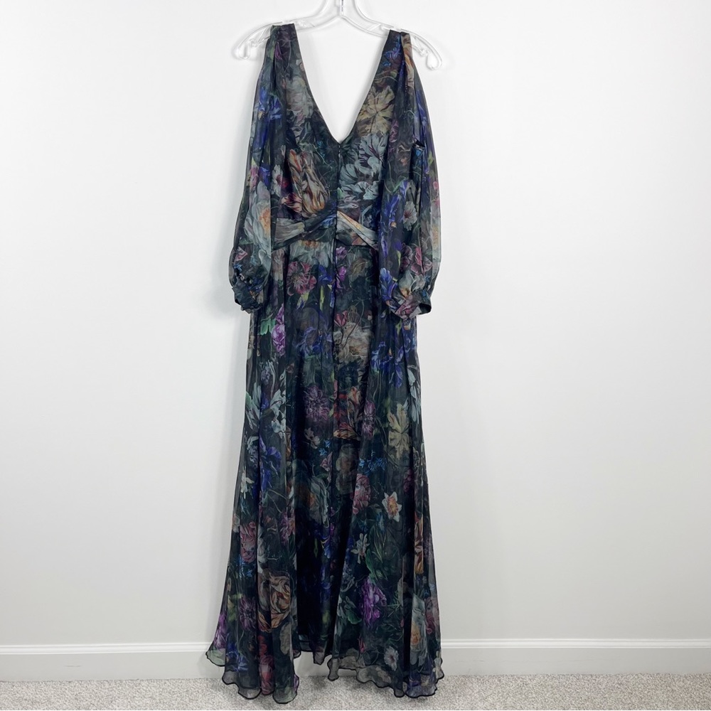 Marchesa Notte Metallic Sheer Multicolor Floral
Pleated Gown Size 12 Moody Black - Picture 10 of 13